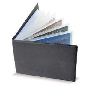 B-418-NE-500x500-1.jpg TARJETERO HORIZONTAL 40 TARJETAS "CAIXA" NEGRO